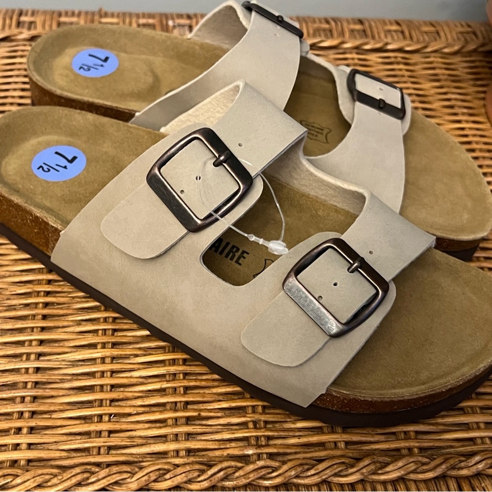 Cushionaire Sandals